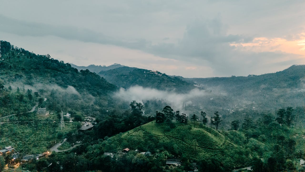 Himalayan Delight: Darjeeling Gangtok Kalimpong 5N/6D Tour Package 1