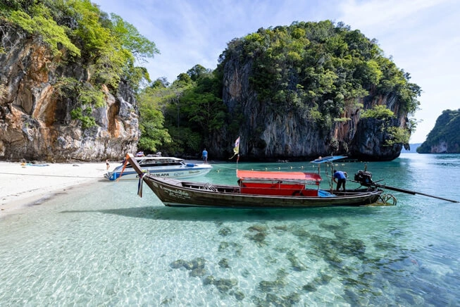  Phuket Escapade: Explore the Tropical Paradise with Phi Phi Island Adventure 3