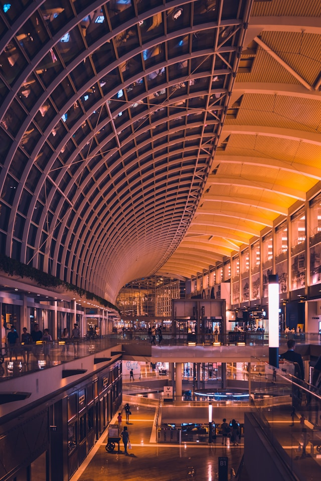 Shopping at Marina Bay Sands / The Shoppes  SkyPark Observation Deck  Singapore Flyer  Optional Cruise Dinner